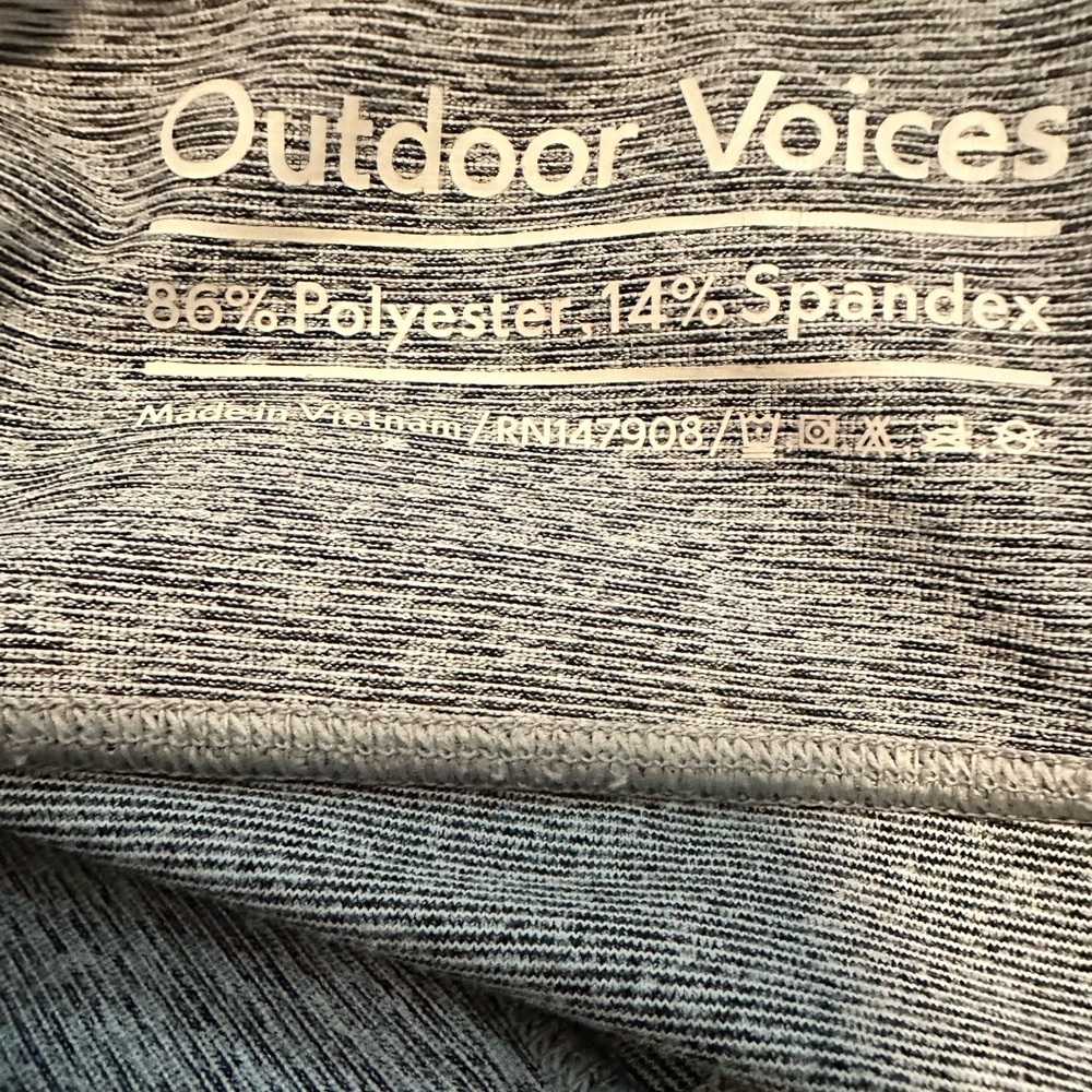 Outdoor Voices Leggings Dove and Ash Color Block 23” Inseam - Picture 7 of 7